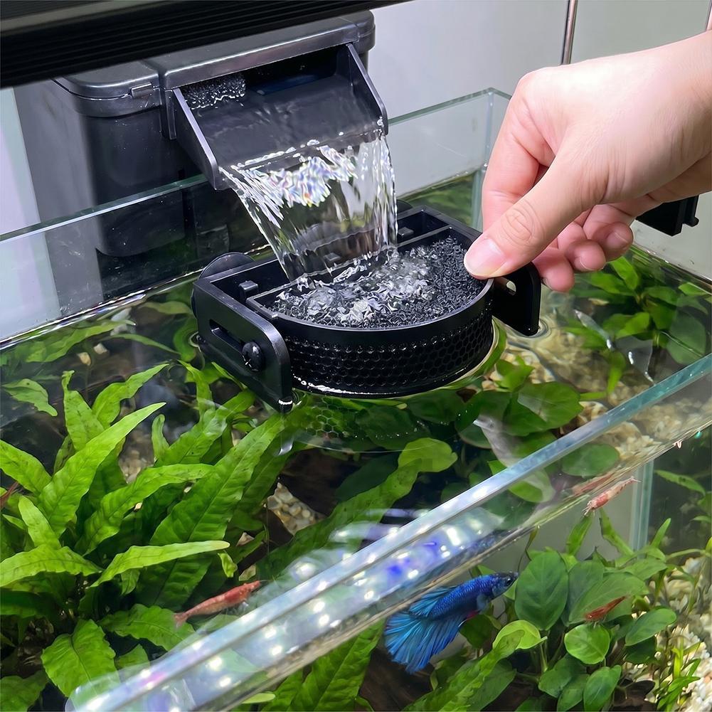 Aquarium Fish Waste Collector - ﻿ プレミアム水槽フィルターバッフル（吸盤付き）、水槽フローコントローラー、ベタ魚用水面安定化＆流量調整器