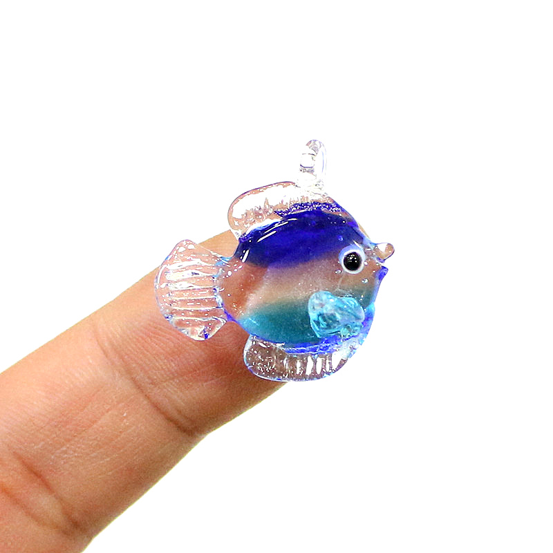 Aquarium Fish Japan - カラフルなミニの熱帯魚ガラス2点が魅力的な海洋動物のペンダントアクセサリーdiyアクセサリーイヤリングブレスレットアクセサリーや水族館の装飾に使います。